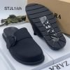 Zara Men’s Clogs
