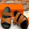 Hermès Slides | Derickz.ng