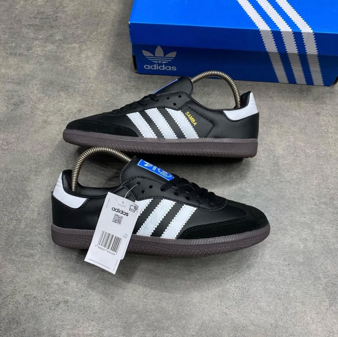 Adidas Samba sneakers | Derickz.ng