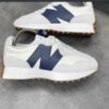 New Balance 327
