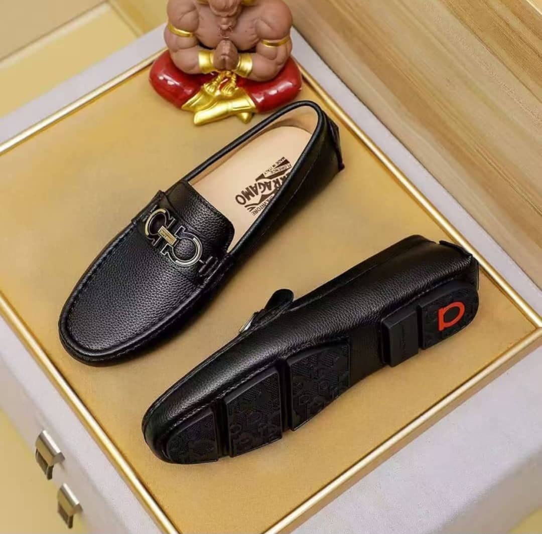 Ferragamo Gancini Leather Loafers