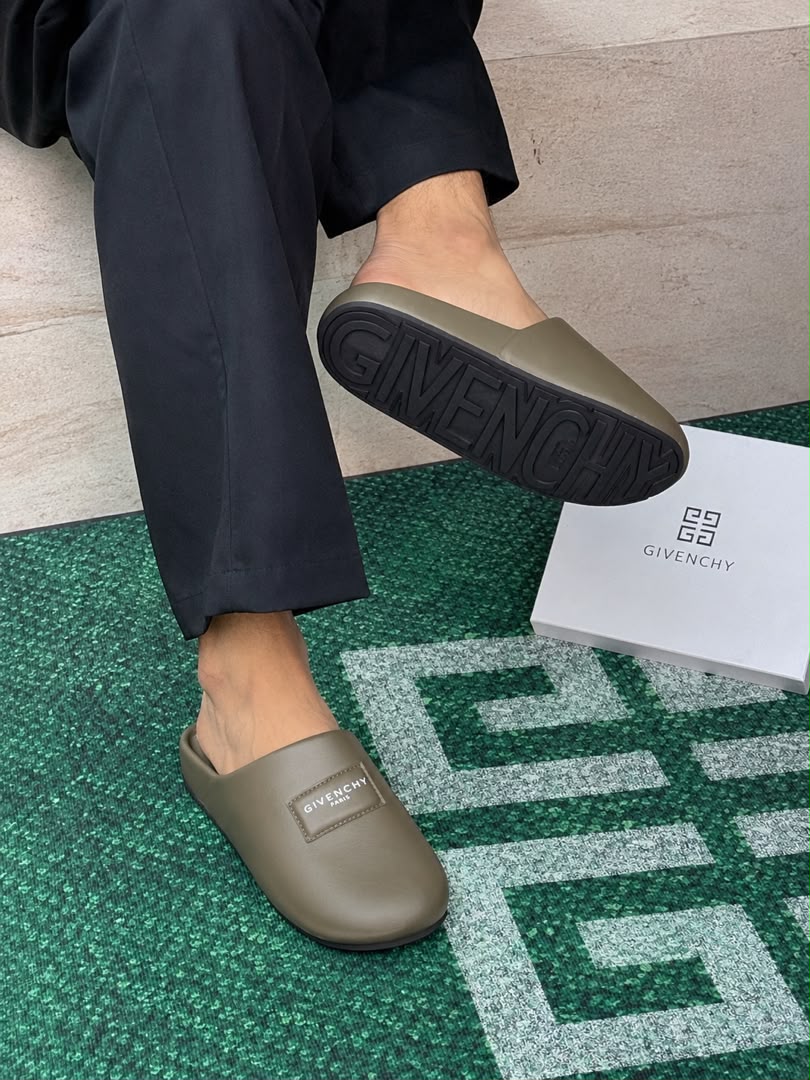 Givenchy Puffy Mules in Nappa Leather