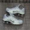 Nike Shox R4