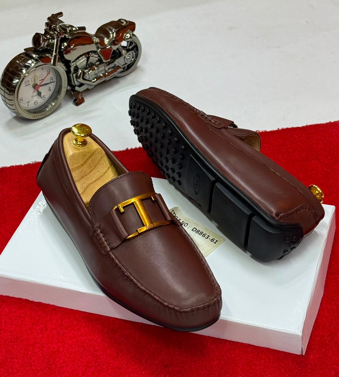 Tod's T Timeless Leather Loafer
