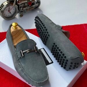 Tod's Gommino Suede Shoe