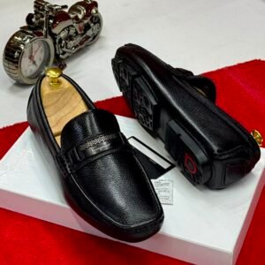 Ferragamo Grained Leather Loafer
